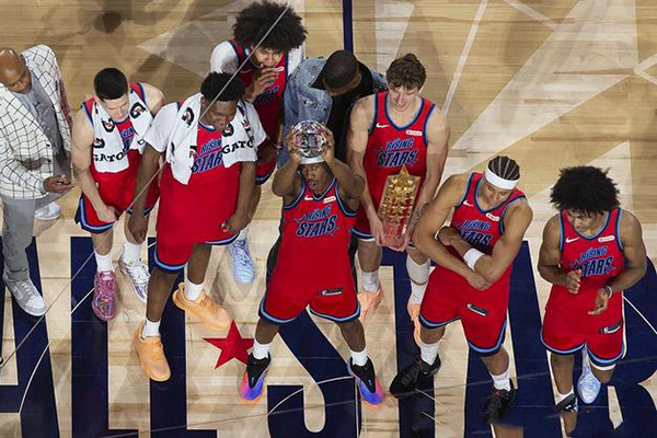 NBA全明星新秀挑战赛:文斯队险胜夺冠,埃奇库姆荣膺MVP