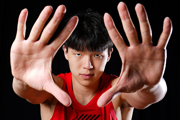 西媒盛赞杨瀚森:中国新星闪耀U19<a href=/zuqiu/shijiebei/ target=_blank class=infotextkey>世界杯</a>,大放异彩