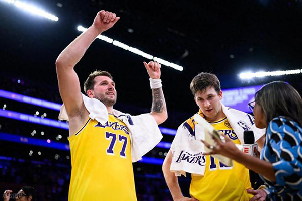 3月15日NBA常规赛综述:东契奇封神压过文班准四双