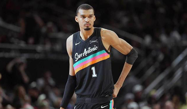NBA名宿批评文班亚马赛后哭泣,得知是赢球后批评更严厉