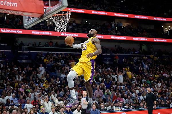 NBA突发伤病潮+交易暗流涌动 多队格局生变